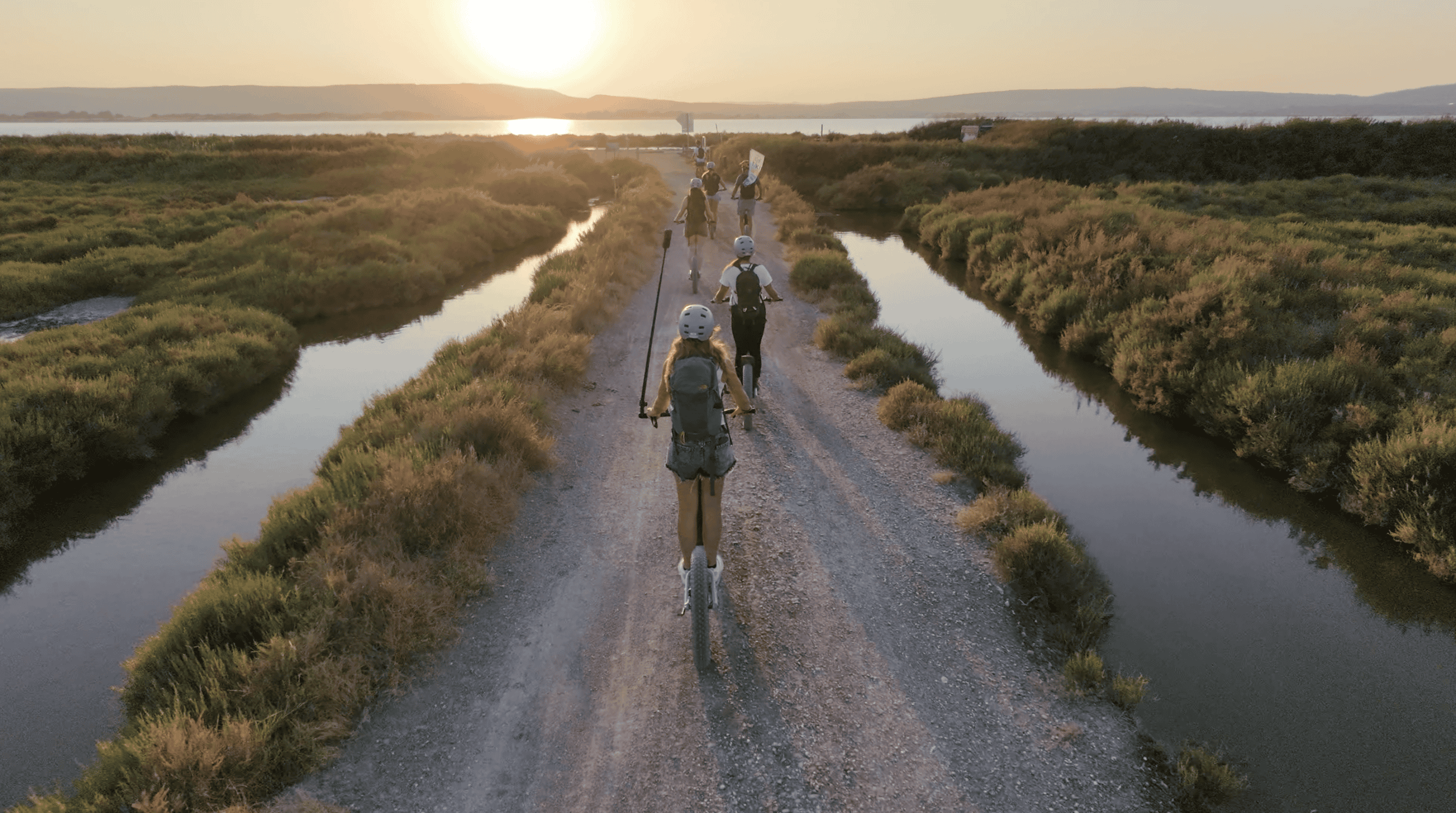 balade au sunset en etrott tout terrain