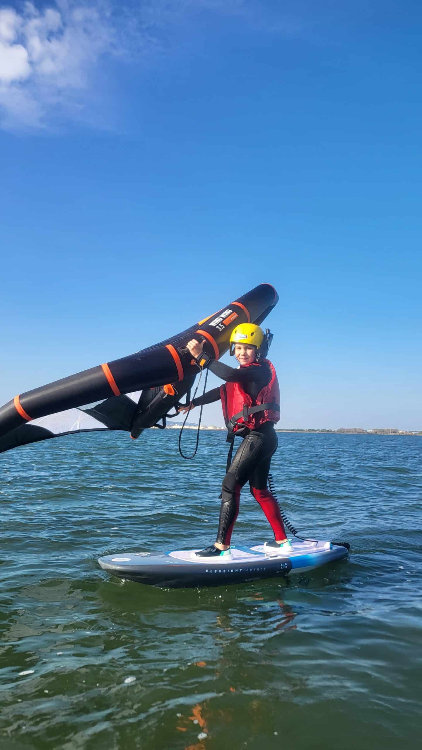 Cours de Wing Enfants — Initiez votre enfant au wingsurf – Image 4